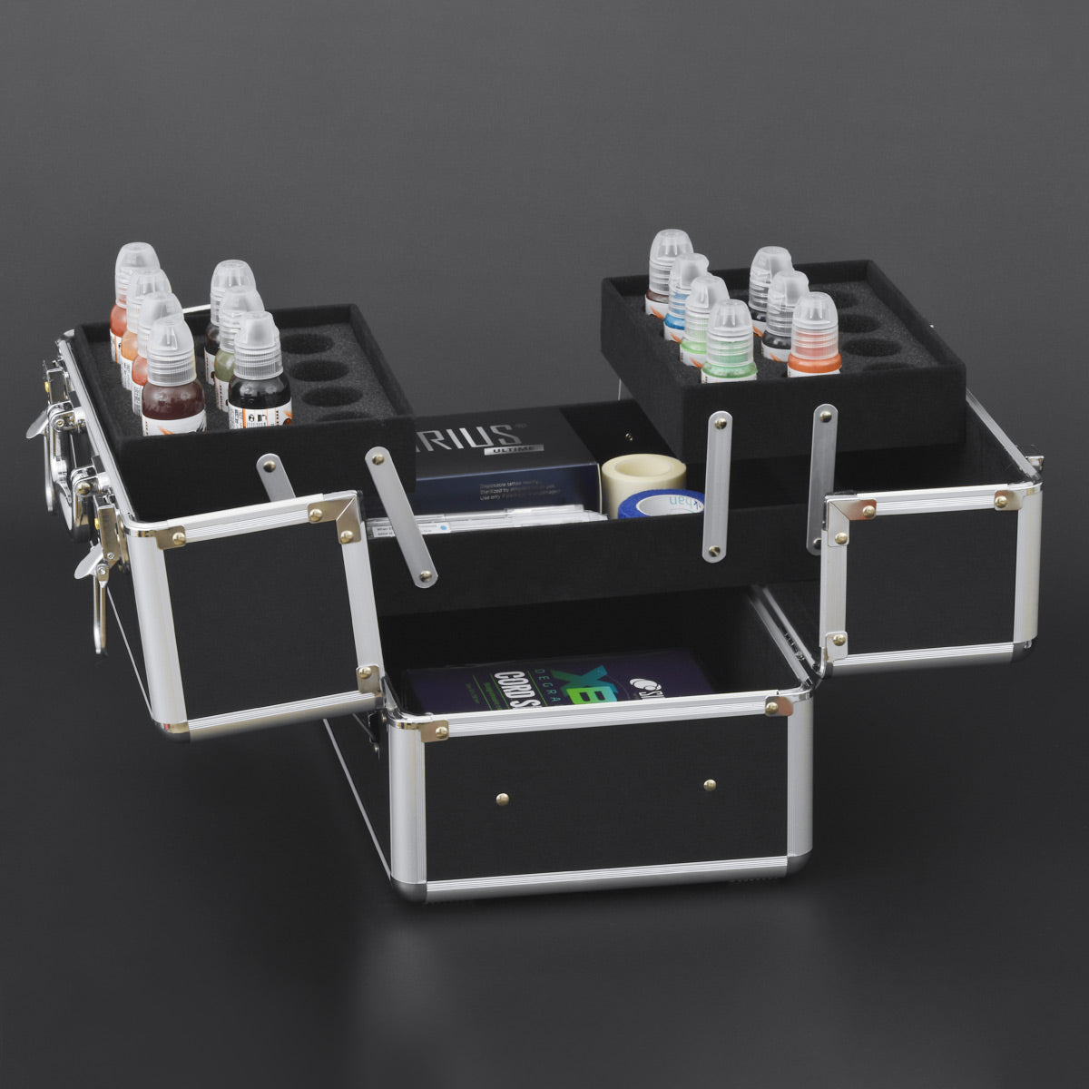Kufer na sprzęt i akcesoria do tatuażu