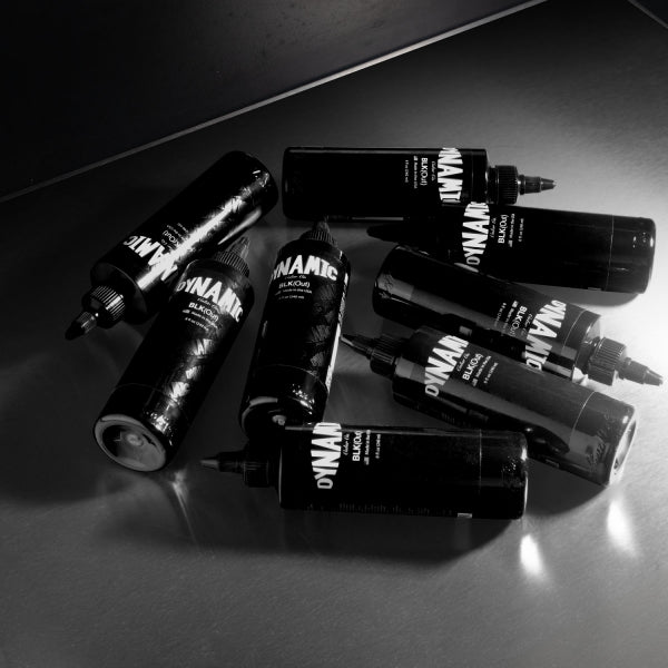 Dynamic Blk Out tusz do tatuażu