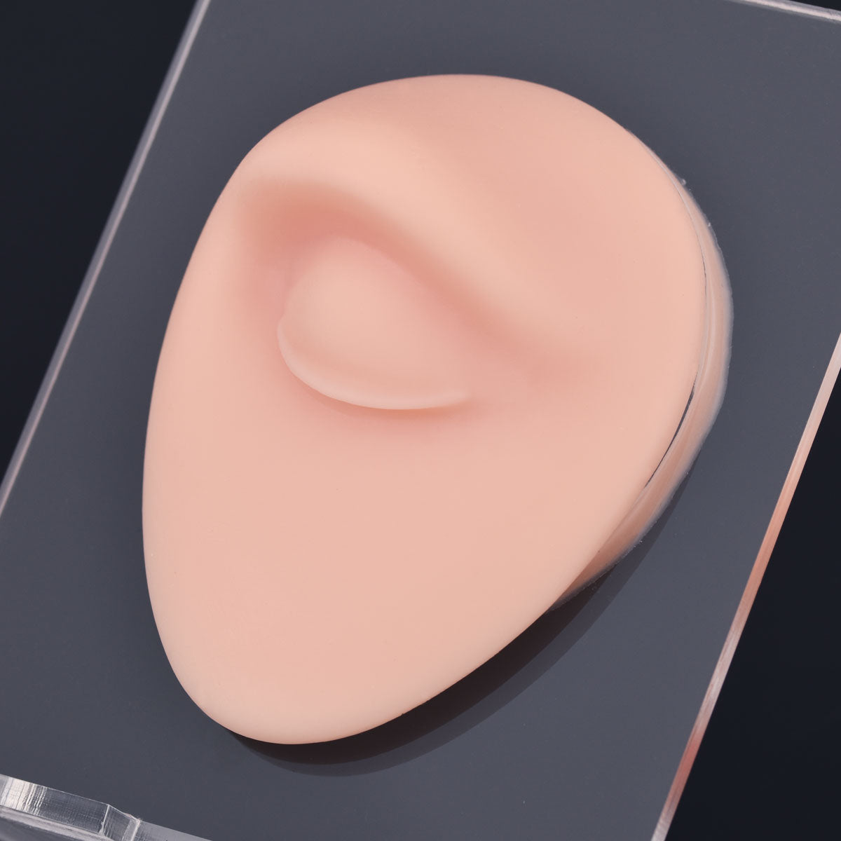 Silikonowy model oka do ćwiczeń piercingu
