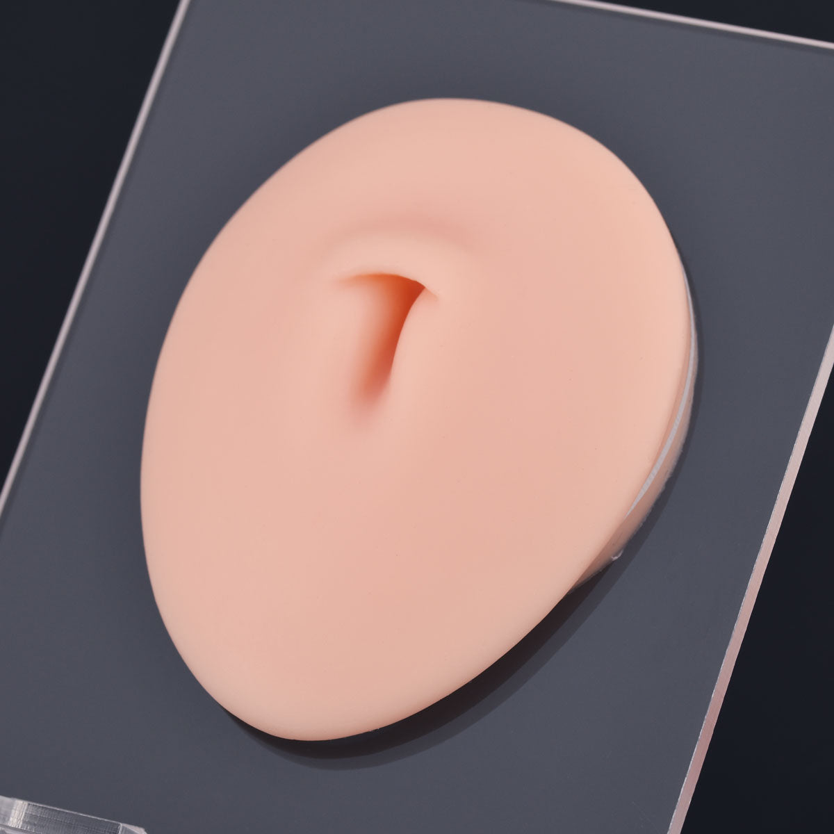 Silikonowy model pępka do ćwiczeń piercingu
